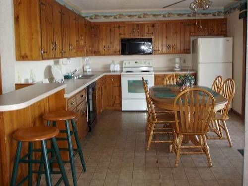 Pelican Shores Breezy Point Экстерьер фото